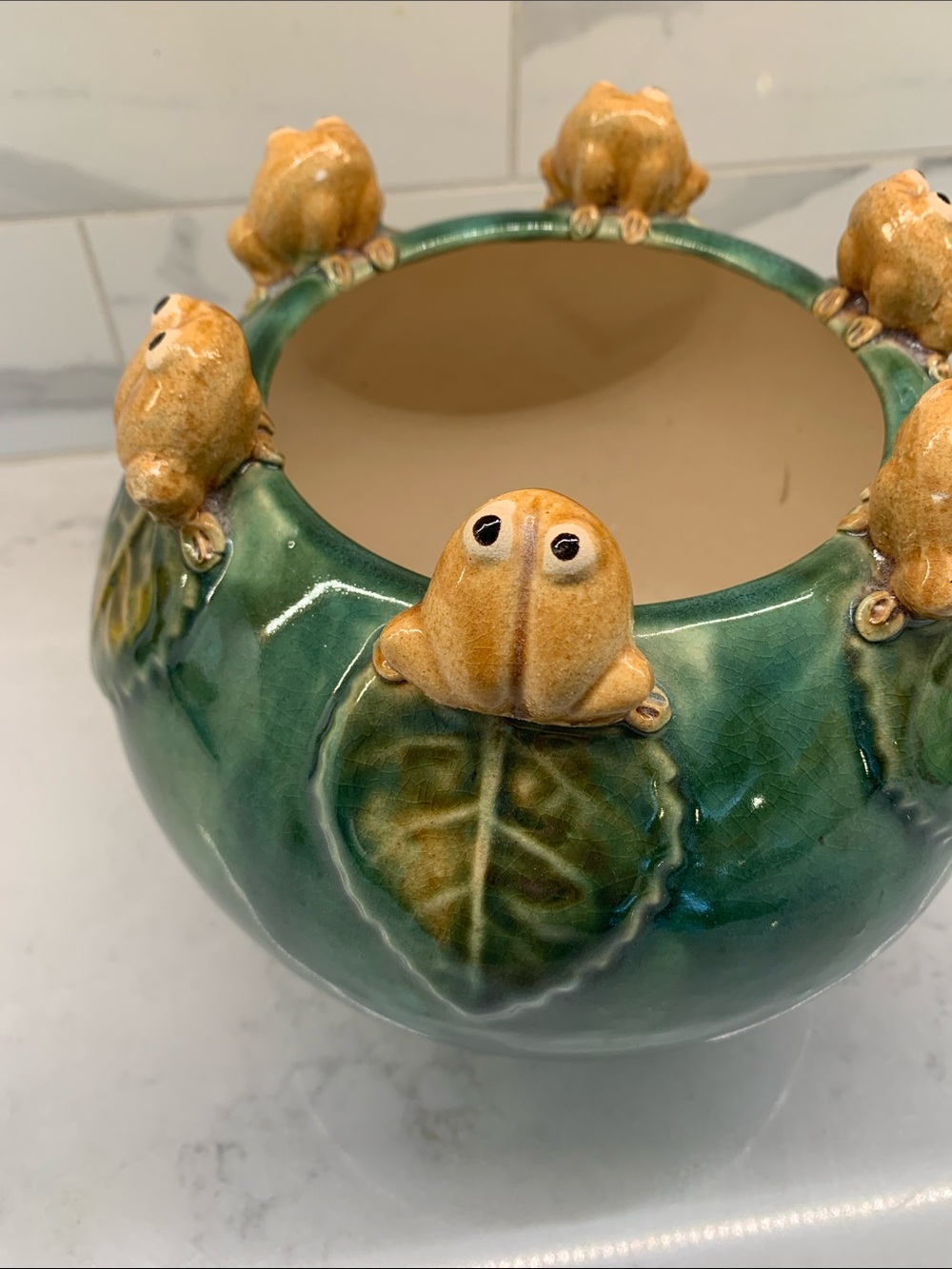 Vintage Majolica 6 Frog Lily Pad Green Glazed Planter - Picture 2 of 7